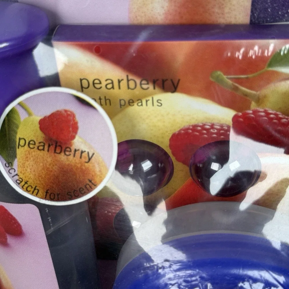 Pearberry Set Fruit In Woven Basket Lotion Bath Shower Gel Pearls Body Polisher